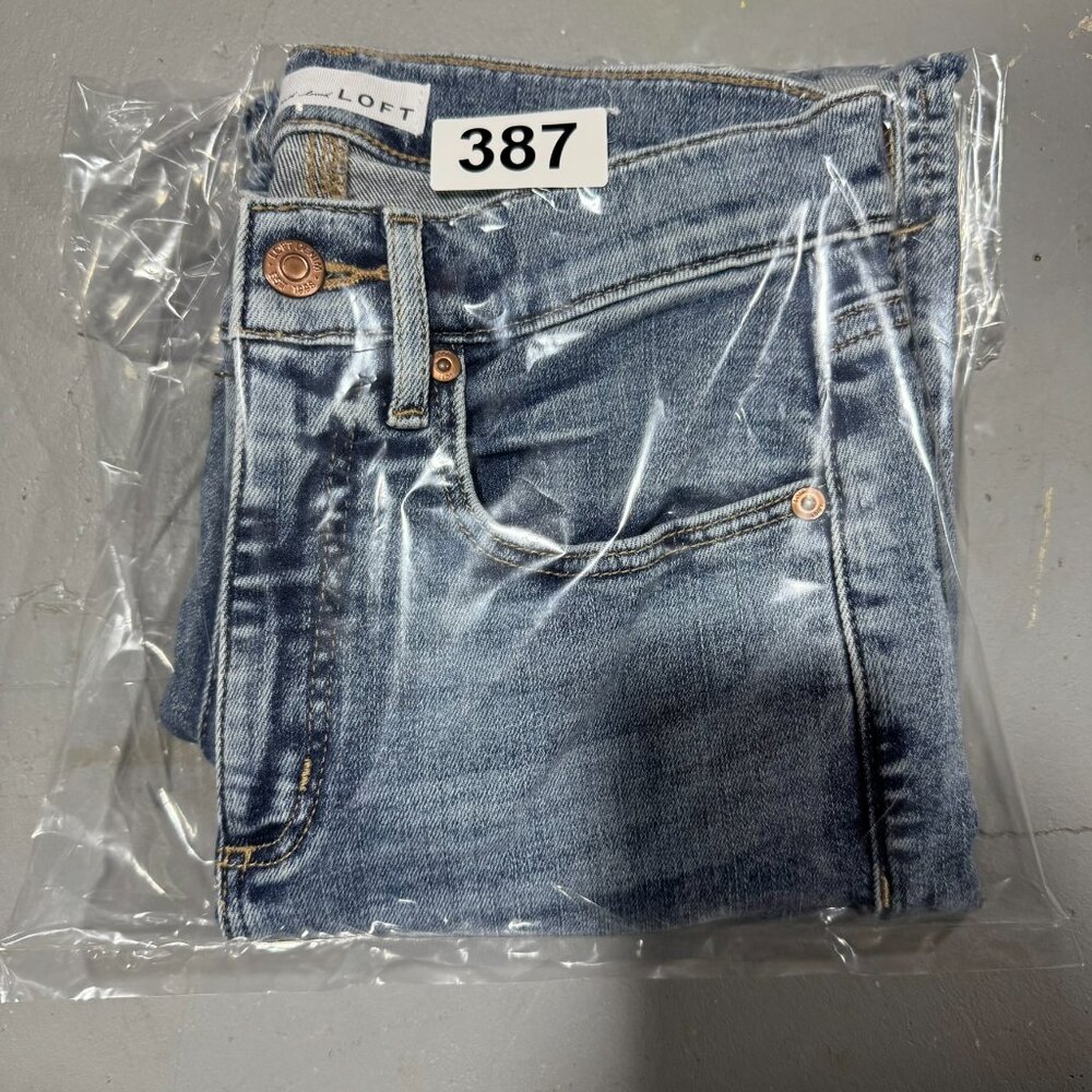 LOFT The Kick Crop Raw Hem High Rise Jeans Light Wash Women's Size 2/26 - Picture 10 of 10